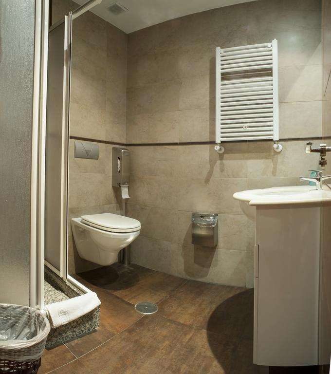 Ch Hostal Victoria Cuenca  Kültér fotó