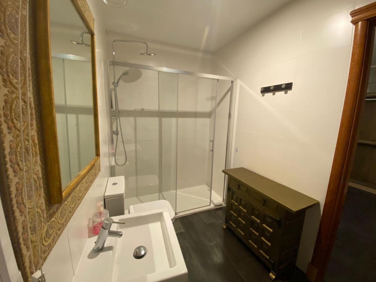 Ch Hostal Victoria Cuenca  Kültér fotó
