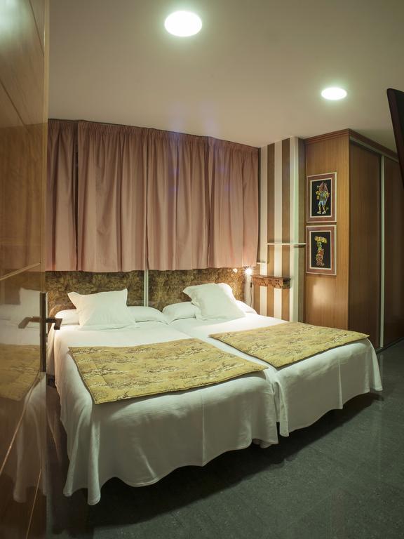 Ch Hostal Victoria Cuenca  Kültér fotó