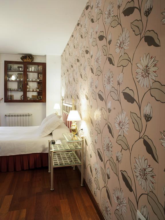 Ch Hostal Victoria Cuenca  Kültér fotó