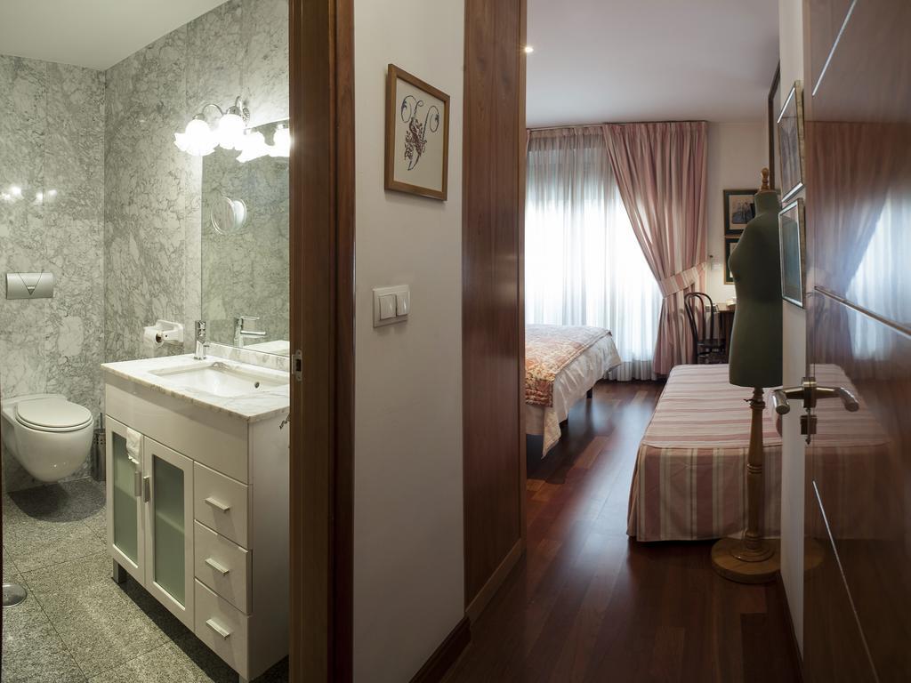 Ch Hostal Victoria Cuenca  Kültér fotó