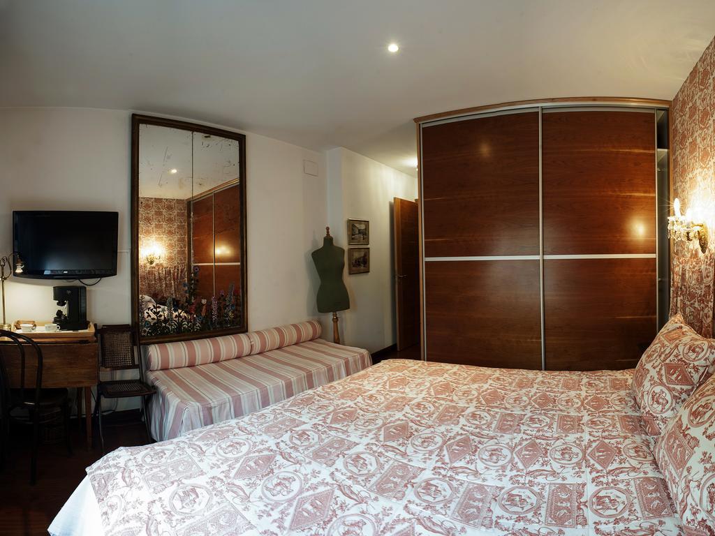 Ch Hostal Victoria Cuenca  Kültér fotó