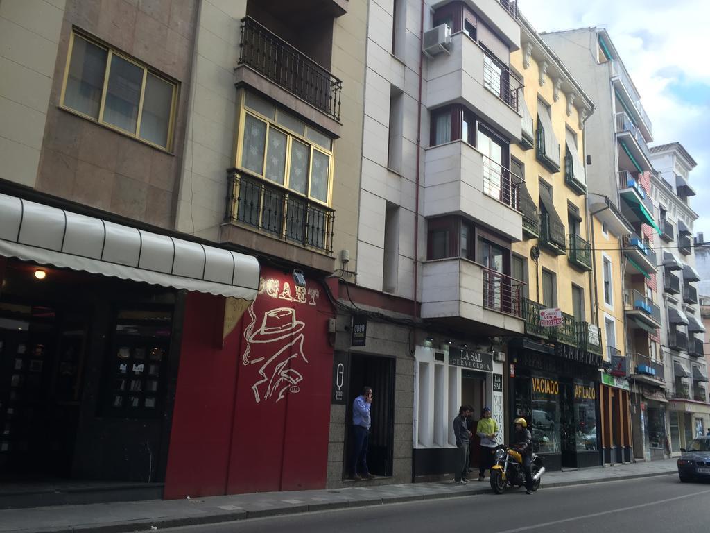 Ch Hostal Victoria Cuenca  Kültér fotó