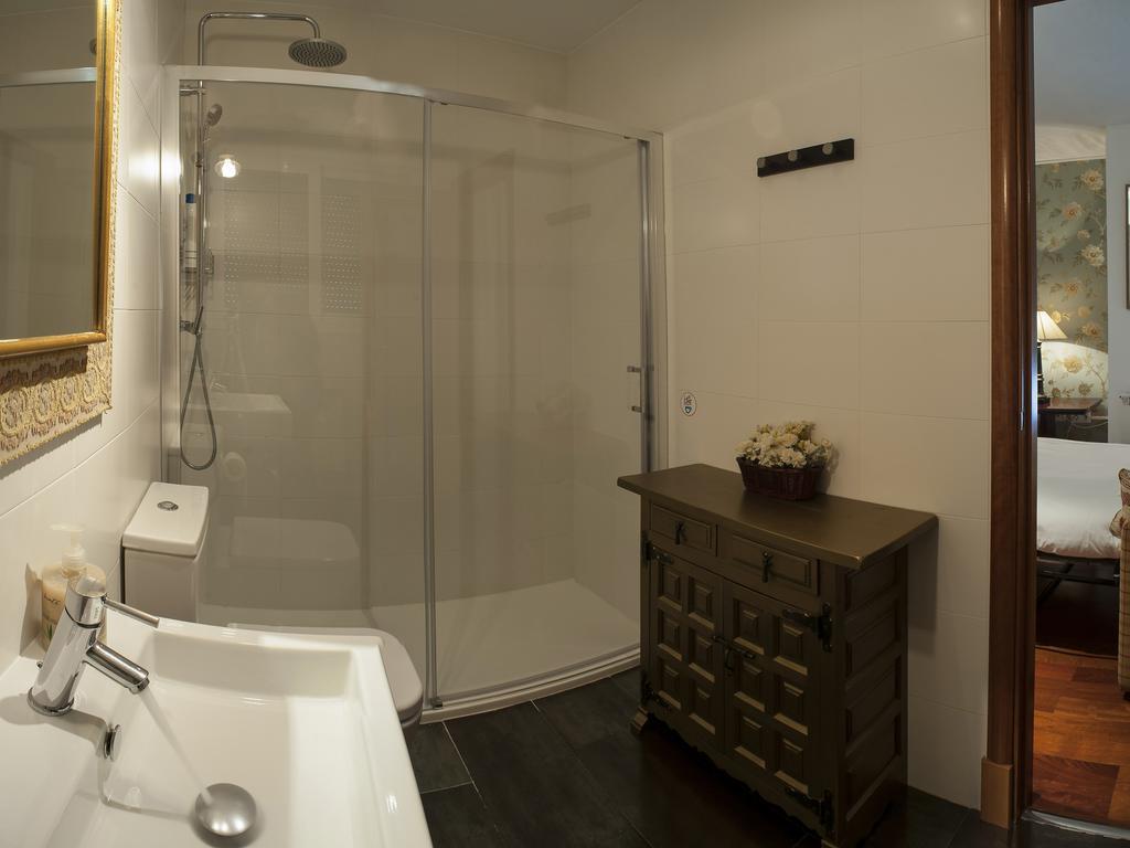 Ch Hostal Victoria Cuenca  Kültér fotó